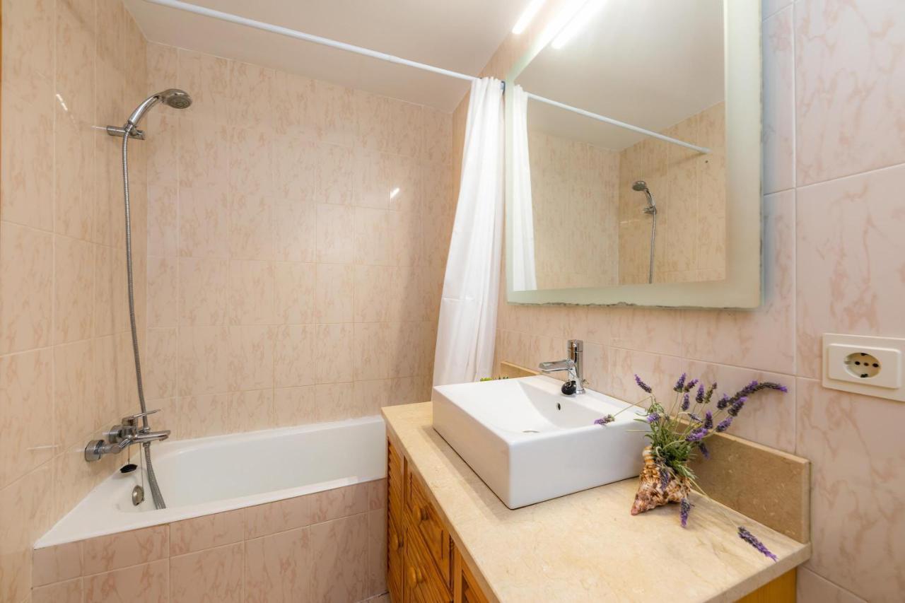 Angy Apartment Алькудия Экстерьер фото